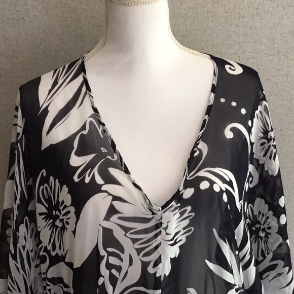 Portocruz blue and white swim cover-up - Picture 2 of 7